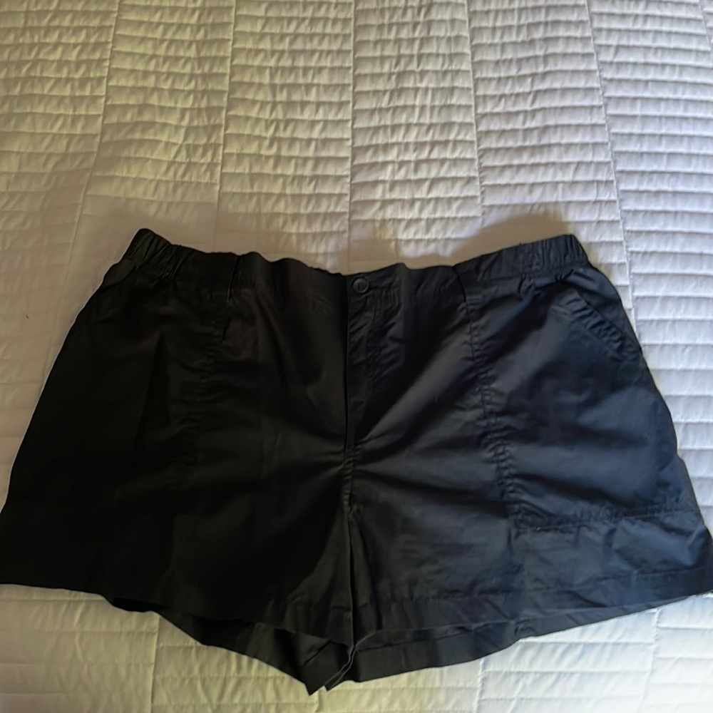 Abound black shorts Size XL